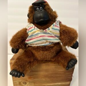 Magogo Macarena Singing Gorilla Animatronic Plush Red Hat Sings And Dances